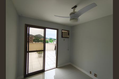 Apartamento à venda com 179m², 3 quartos e 2 vagas Apartamento à venda com 179m², 3 quartos e 2 vagasQuarto 1