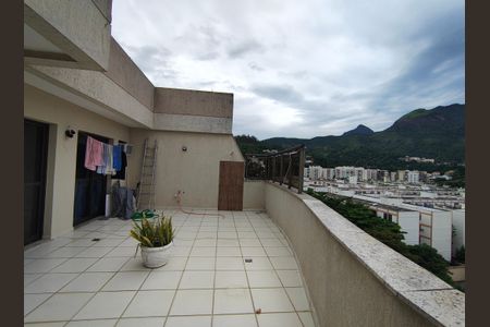 Apartamento à venda com 179m², 3 quartos e 2 vagas Apartamento à venda com 179m², 3 quartos e 2 vagasTerraço / Area Gourmet