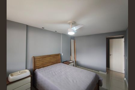 Apartamento à venda com 179m², 3 quartos e 2 vagas Apartamento à venda com 179m², 3 quartos e 2 vagasQuarto 4