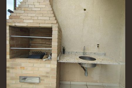 Apartamento à venda com 179m², 3 quartos e 2 vagas Apartamento à venda com 179m², 3 quartos e 2 vagasTerraço / Area Gourmet