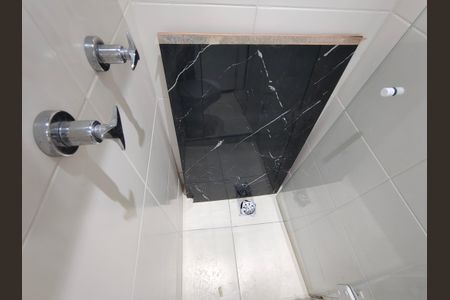 Apartamento à venda com 179m², 3 quartos e 2 vagas Apartamento à venda com 179m², 3 quartos e 2 vagasBanheiro