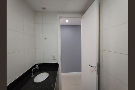 Apartamento à venda com 179m², 3 quartos e 2 vagas Apartamento à venda com 179m², 3 quartos e 2 vagasBanheiro Social