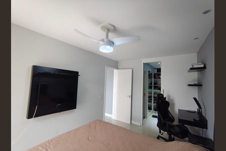 Apartamento à venda com 179m², 3 quartos e 2 vagas Apartamento à venda com 179m², 3 quartos e 2 vagasQuarto 2 Suite