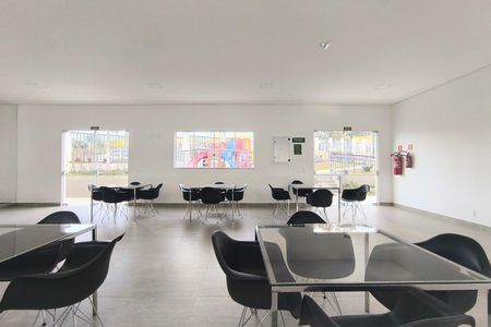 Apartamento para alugar com 44m², 2 quartos e 1 vaga