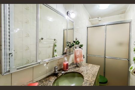 Casa à venda com 168m², 3 quartos e 2 vagasBanheiro de serviço