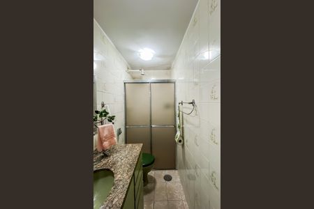 Casa à venda com 168m², 3 quartos e 2 vagasBanheiro de serviço