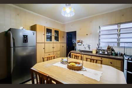 Casa à venda com 168m², 3 quartos e 2 vagasCozinha