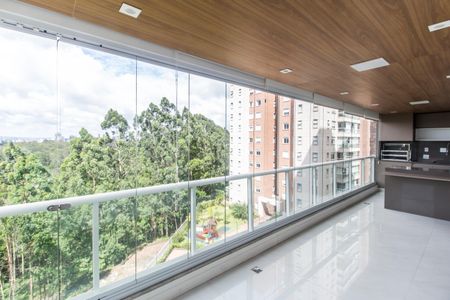 Apartamento à venda com 169m², 3 quartos e 3 vagas Apartamento à venda com 169m², 3 quartos e 3 vagasVaranda gourmet