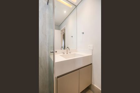 Apartamento à venda com 169m², 3 quartos e 3 vagas Apartamento à venda com 169m², 3 quartos e 3 vagasBanheiro da Suíte