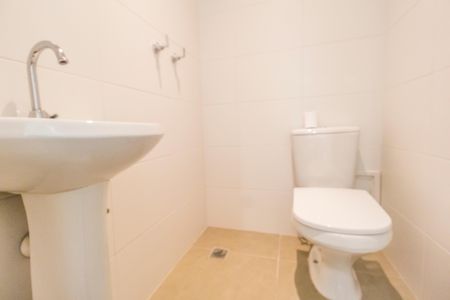 Apartamento à venda com 169m², 3 quartos e 3 vagas Apartamento à venda com 169m², 3 quartos e 3 vagasBanheiro de serviço