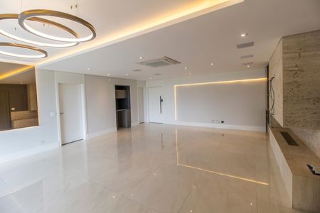 Apartamento à venda com 169m², 3 quartos e 3 vagas Apartamento à venda com 169m², 3 quartos e 3 vagasSala