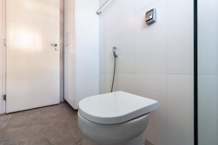 Apartamento para alugar com 120m², 3 quartos e 2 vagas Apartamento para alugar com 120m², 3 quartos e 2 vagasBanheiro