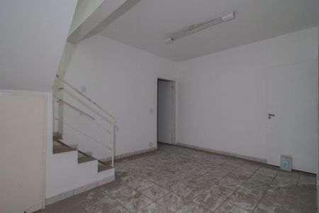 Casa para alugar com 30m², 3 quartos e 1 vagaSala de jantar