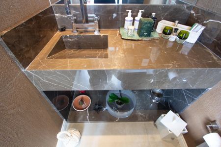 Apartamento para alugar com 105m², 2 quartos e 2 vagas Apartamento para alugar com 105m², 2 quartos e 2 vagasLavabo