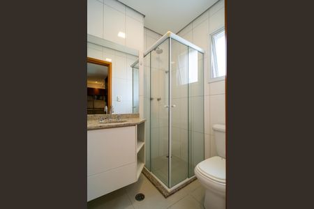 Apartamento para alugar com 50m², 1 quarto e 2 vagasBanheiro Social