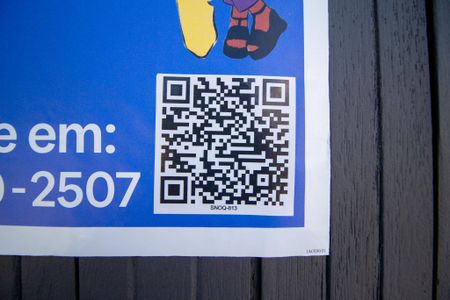 Casa para alugar com 500m², 5 quartos e 4 vagasFachada