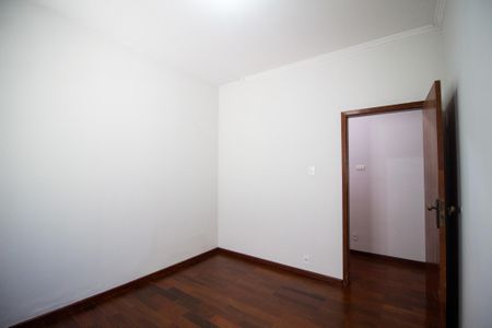 Casa para alugar com 500m², 5 quartos e 4 vagasQuarto 