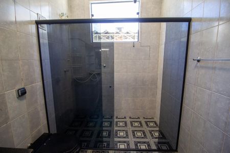 Banheiro da Suíte  de casa para alugar com 5 quartos, 500m² em Jardim Simus, Sorocaba