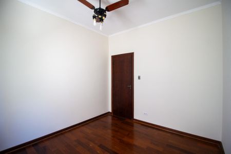 Casa para alugar com 500m², 5 quartos e 4 vagasQuarto 2