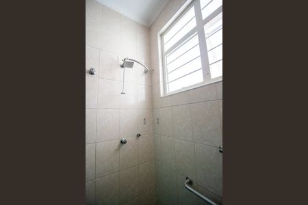 Casa para alugar com 500m², 5 quartos e 4 vagasBanheiro 