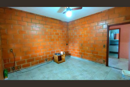 Casa para alugar com 1050m², 4 quartos e 7 vagasQuarto 2