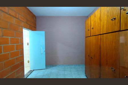 Casa para alugar com 1050m², 4 quartos e 7 vagasQuarto