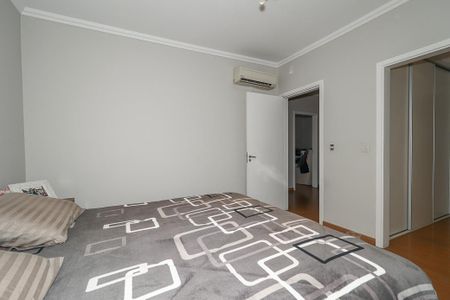 Casa de condomínio à venda com 171m², 3 quartos e 2 vagasQuarto Suíte