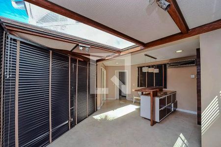 Casa de condomínio à venda com 171m², 3 quartos e 2 vagasÁrea comum - Salão de festas