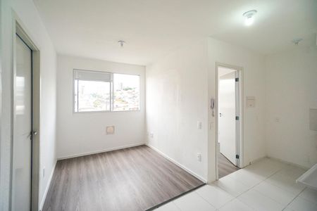 Sala  de apartamento para alugar com 2 quartos, 35m² em Vila Matilde, São Paulo