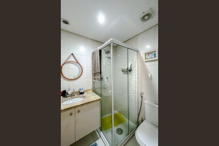 Apartamento à venda com 74m², 3 quartos e 1 vagaBanheiro