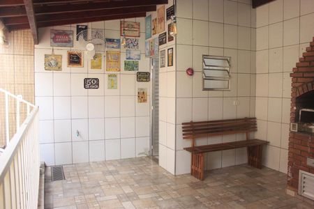 Casa para alugar com 237m², 3 quartos e 2 vagasLavanderia 