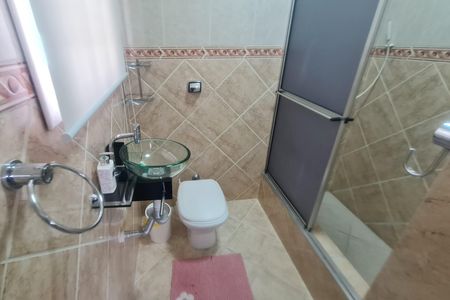 Casa para alugar com 237m², 3 quartos e 2 vagasBanheiro da Suíte 