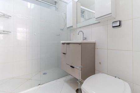 Apartamento para alugar com 66m², 2 quartos e sem vagaBanheiro