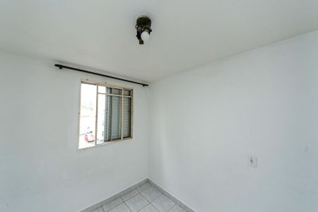 Apartamento à venda com 47m², 2 quartos e 2 vagasQuarto 2