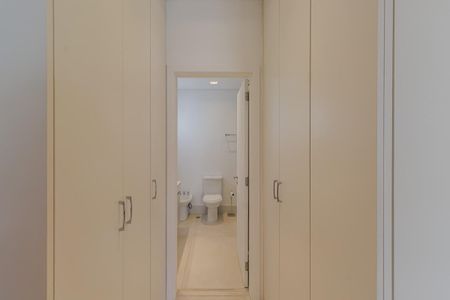 Apartamento à venda com 61m², 1 quarto e 1 vaga Apartamento à venda com 61m², 1 quarto e 1 vagaSuíte