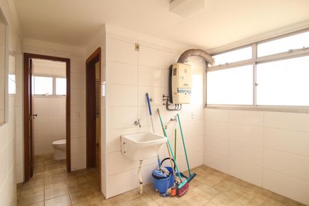 Apartamento para alugar com 155m², 3 quartos e 2 vagasLavanderia