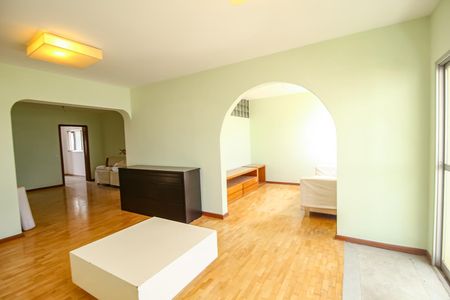 Apartamento para alugar com 155m², 3 quartos e 2 vagasSala