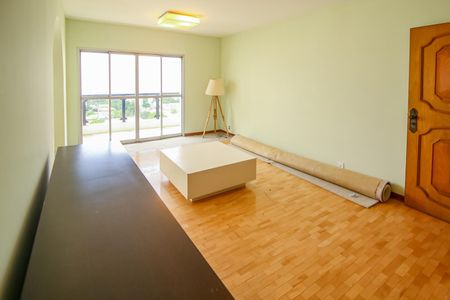 Apartamento para alugar com 155m², 3 quartos e 2 vagasSala