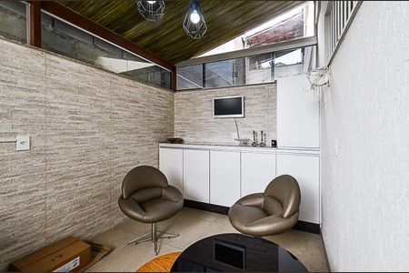 Apartamento à venda com 61m², 2 quartos e 1 vagaÁrea Privativa