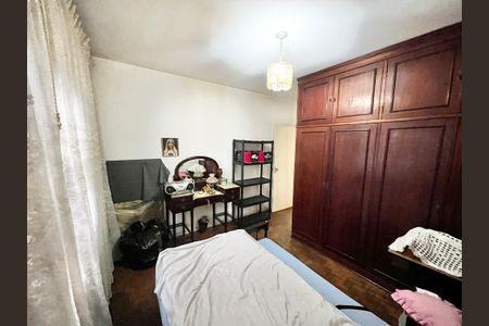 Casa à venda com 238m², 3 quartos e 2 vagasQuarto 2