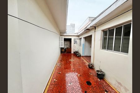 Casa à venda com 238m², 3 quartos e 2 vagasQuintal