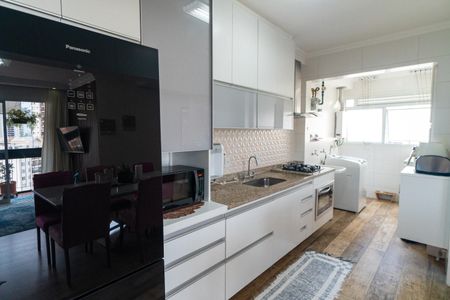 Apartamento à venda com 84m², 3 quartos e 2 vagasCozinha e Área de Serviço