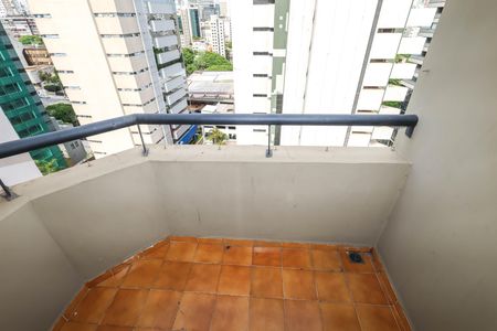 Apartamento à venda com 34m², 1 quarto e 2 vagasVaranda