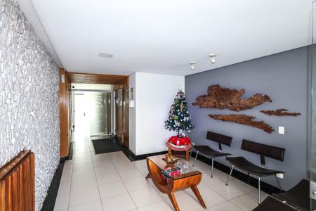 Apartamento à venda com 34m², 1 quarto e 2 vagasHall de entrada