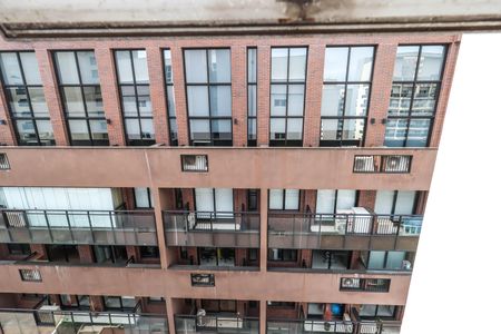 Apartamento à venda com 34m², 1 quarto e 2 vagasCozinha