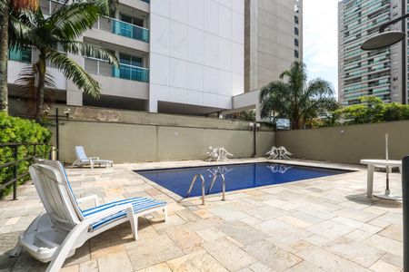Apartamento à venda com 34m², 1 quarto e 2 vagasPiscina