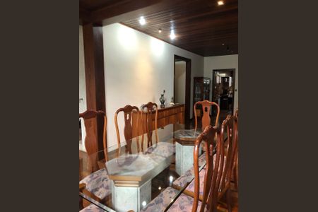 Casa à venda com 4 quartos, 563m² em Mangabeiras, Belo Horizonte