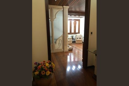 Casa à venda com 4 quartos, 563m² em Mangabeiras, Belo Horizonte