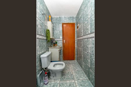 Casa à venda com 401m², 4 quartos e 4 vagasBanheiro Social 1