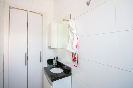 Casa à venda com 111m², 3 quartos e 3 vagasBanheiro social